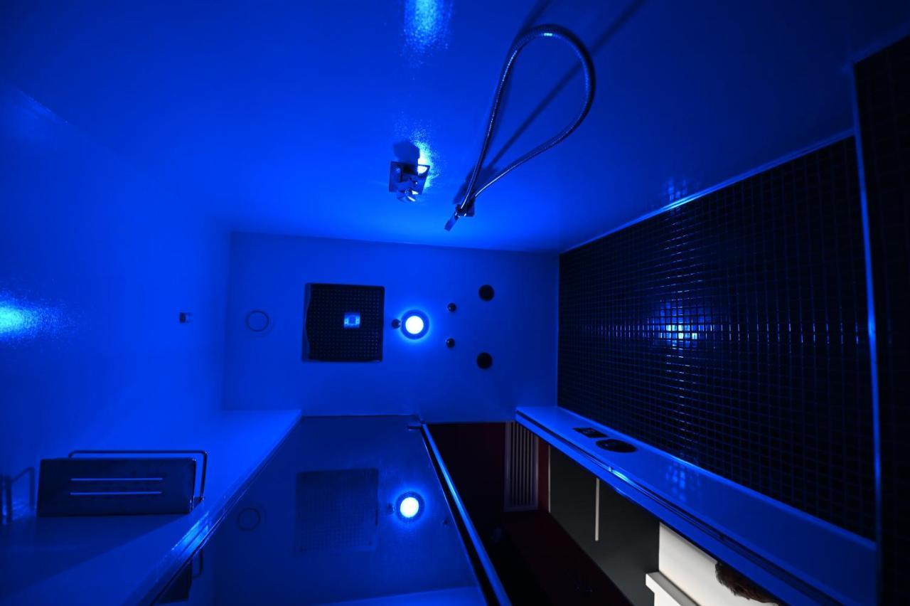 Chic House - Matera Centro Hotel Ngoại thất bức ảnh